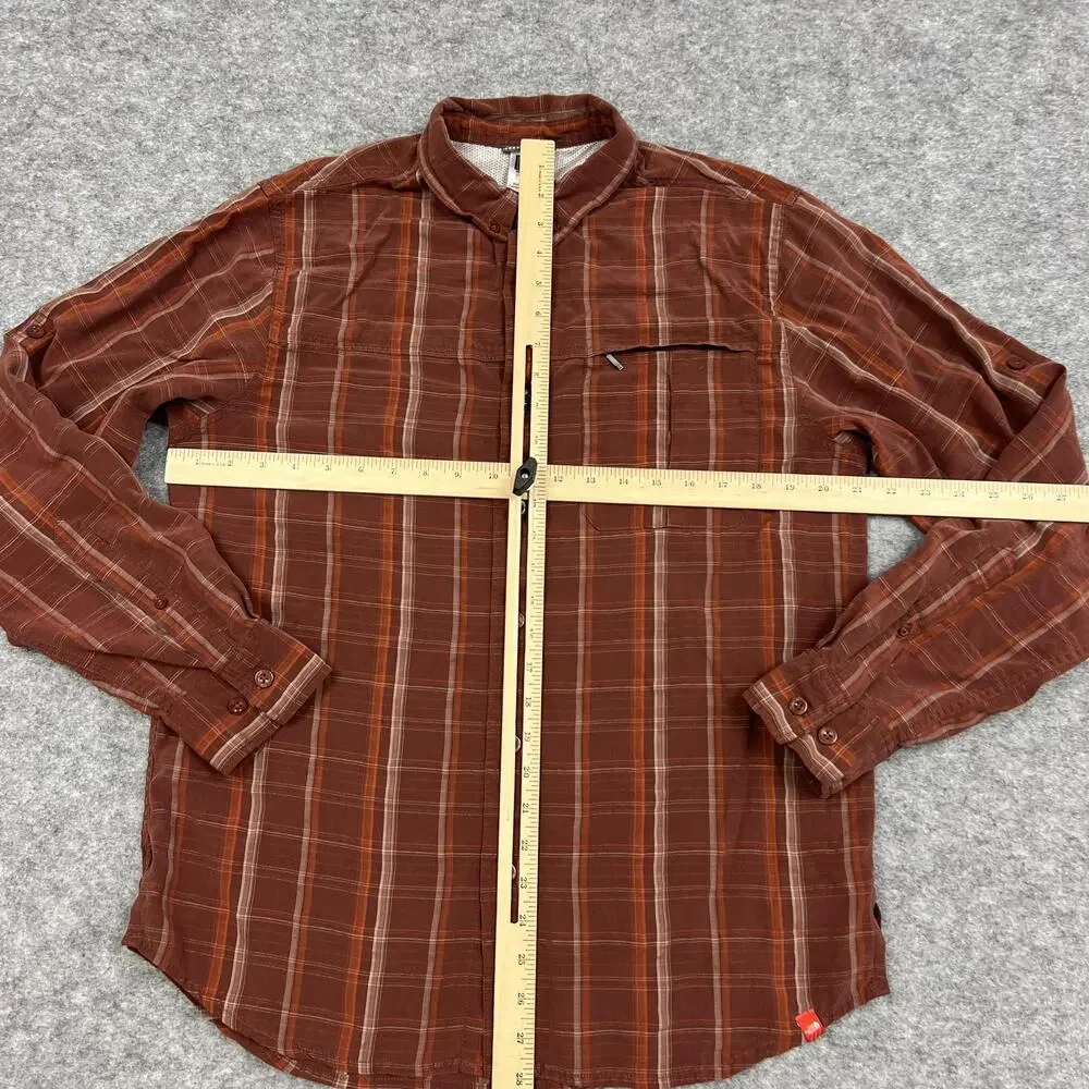 The North Face Shirt Mens M Red Brown Plaid Button Up Casual Pocket Outdoors
